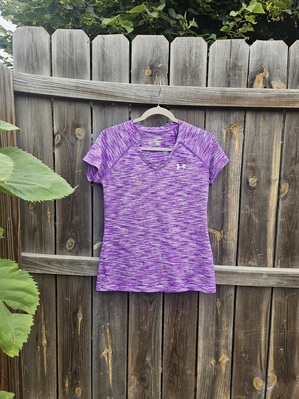 Under Armour Women's Dri Fit Small Petite Slim Fit short sleeve tshirt